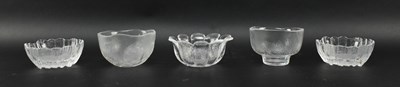 Lot 333 - KOSTA BODA, IITTALA ETC - COLLECTION OF VINTAGE FROSTED GLASSWARE, MOSTLY BOWLS