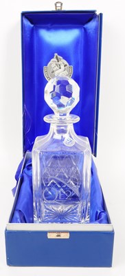 Lot 161 - GLENCAIRN CRYSTAL STUDIO - 2005 QE2 COMMEMORATIVE DECANTER