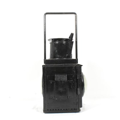 Lot 144 - B.R.(W) STEAM LOCOMOTIVE OIL LAMP WITH ANOTHER