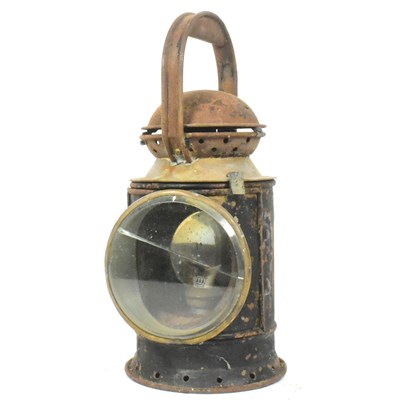 Lot 144 - B.R.(W) STEAM LOCOMOTIVE OIL LAMP WITH ANOTHER
