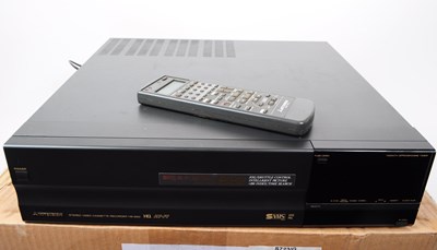 Lot 419 - MITSUBISHI HC-B82 STEREO VIDEO CASSETTE RECORDER