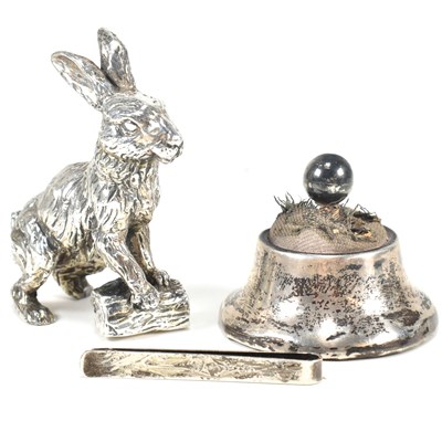 Lot 155 - HALLMARKED SILVER PIN CUSHION, SILVER TIE CLIP T/W SILVER PLATED HARE FIGURINE