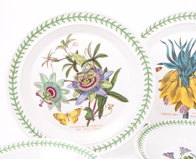 Lot 176 - PORTMEIRION - COLLECTION OF BOTANICAL GARDEN CERAMIC PLATES