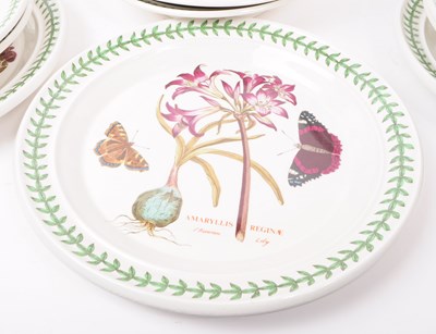Lot 176 - PORTMEIRION - COLLECTION OF BOTANICAL GARDEN CERAMIC PLATES