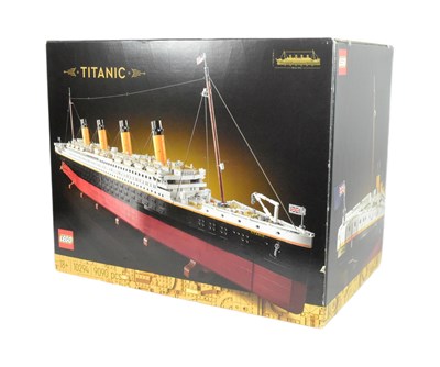 Lot 600 - LEGO - CREATOR EXPERT - 10294 - TITANIC