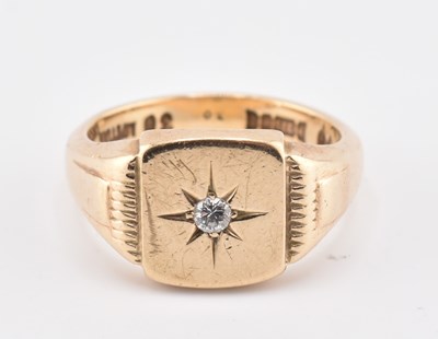 Lot 116 - HALLMARKED 9CT GOLD & DIAMOND SIGNET RING