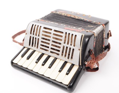 Lot 432 - GIROTONDO PIGINI - 20TH CENTURY VINTAGE SMALL ACCORDION