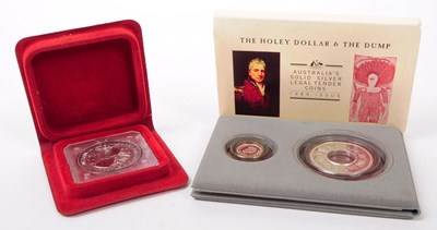 Lot 471 - PERTH MINT - THE HOLEY & THE DUMP .999 SILVER COIN SET