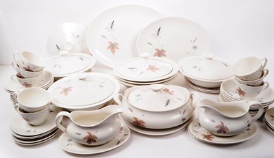 Lot 448 - ROYAL DOULTON - TUMBLING LEAVES - LARGE COLLECTION OF CHINA DINNER SERVICE PIECES