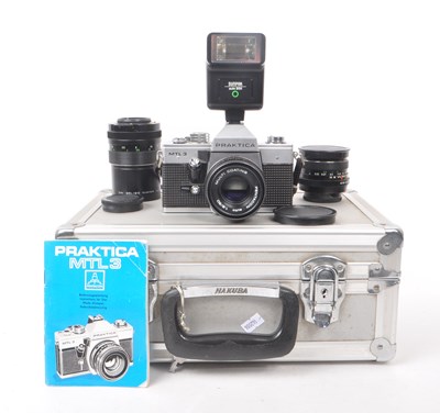 Lot 202 - PRAKTICA MTL3 PENTACON 35MM CAMERA WITH PROTECTIVE CASE