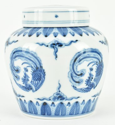 Lot 138 - BLUE AND WHITE "PHOENIX" GINGER JAR 青花凤凰天字罐