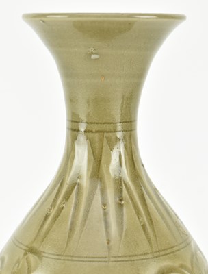 Lot 36 - SONG YAOZHOU KILN YUHUCHUAN VASE 耀州窑玉壶春瓶