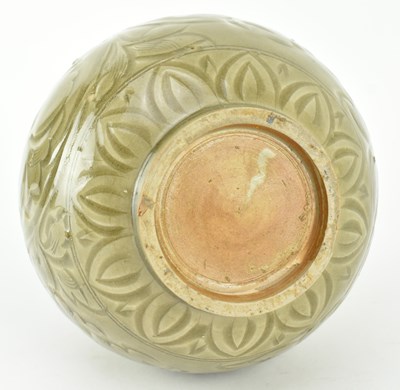 Lot 36 - SONG YAOZHOU KILN YUHUCHUAN VASE 耀州窑玉壶春瓶