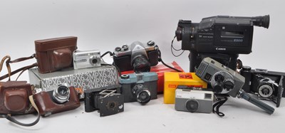 Lot 205 - LARGE COLLECTION OF VINTAGE CAMERAS, INCLUDING BINOCULARS