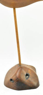 Lot 76 - ANDY POUCH - CARVED CHESTNUT SHORE BIRD SCULPTURE