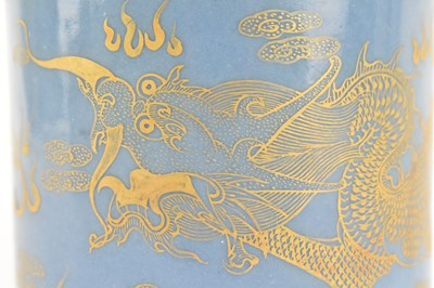 Lot 35 - QING QIANLONG GILT POWDER BLUE BRUSH POT 清 乾隆款 蓝釉描金龙纹笔筒