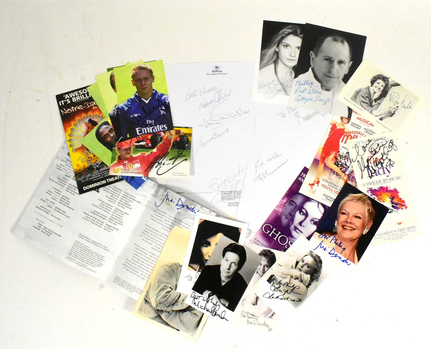 Lot 79 - AUTOGRAPHS - COLLECTION OF ASSORTED AUTOGRAPHS