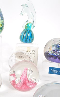 Lot 27 - LARGE COLLECTION OF GLASS PAPERWEIGHTS
