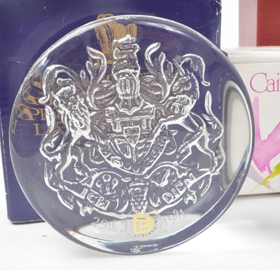 Lot 27 - LARGE COLLECTION OF GLASS PAPERWEIGHTS