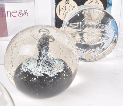 Lot 27 - LARGE COLLECTION OF GLASS PAPERWEIGHTS