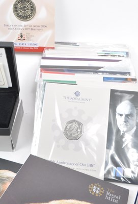 Lot 421 - ROYAL MINT - LARGE COLLECTION OF PROOF COINS