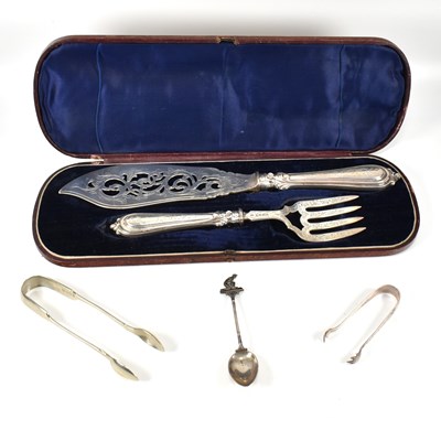 Lot 83 - HALLMARKED VICTORIAN SILVER FISH SERVING SET T/W TONGS & SPOON