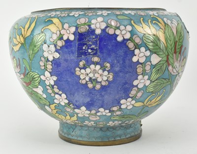 Lot 71 - QING DYNASTY CLOISONNE ENAMELLED CENSER JARDINIERE 清 掐丝珐琅香炉