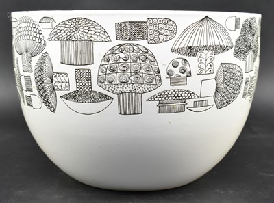 Lot 392 - KAJ FRANCK FOR FINEL - VINTAGE ENAMEL CENTREPIECE BOWL WITH MUSHROOM DESIGN