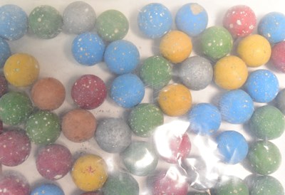 Lot 300 - MARBLES - EXTENSIVE COLLECTION OF 20TH CENTURY MARBLES