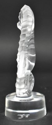Lot 104 - LALIQUE - CONTEMPORARY GLASS SEAHORSE PAPERWEIGHT