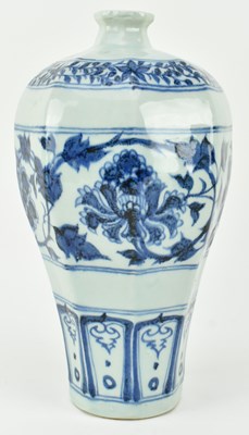 Lot 62 - YUAN BLUE AND WHITE MEIPING VASE 元 青花牡丹八方梅瓶
