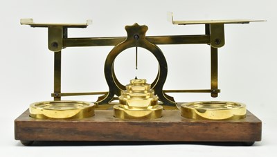 Lot 162 - S. MORDAN & CO, LONDON - SET OF 19TH CENTURY BRASS & OAK POSTAL SCALES