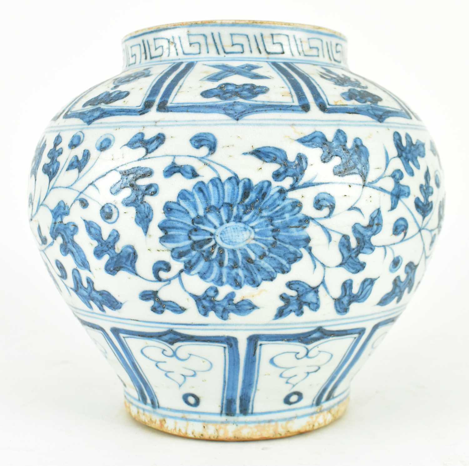 Lot 116 - YUAN STYLE BLUE AND WHITE CERAMIC JAR 元 青花缠枝莲罐