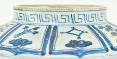 Lot 116 - YUAN STYLE BLUE AND WHITE CERAMIC JAR 元 青花缠枝莲罐