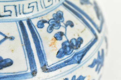 Lot 116 - YUAN STYLE BLUE AND WHITE CERAMIC JAR 元 青花缠枝莲罐