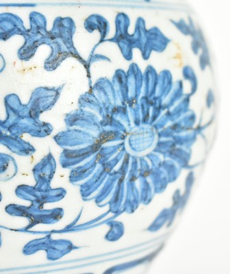 Lot 116 - YUAN STYLE BLUE AND WHITE CERAMIC JAR 元 青花缠枝莲罐
