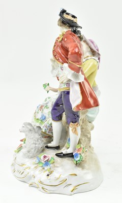 Lot 182 - EARLY 20TH CENTURY SITZENDORF PORCELAIN COURTING COUPLE FIGURINE