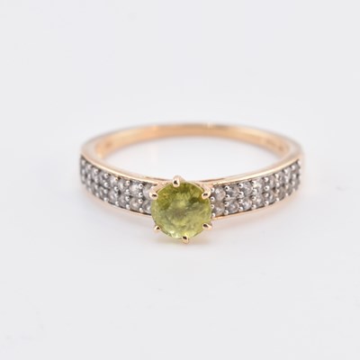 Lot 465 - HALLMARKED 9CT GOLD & GEM SET RING