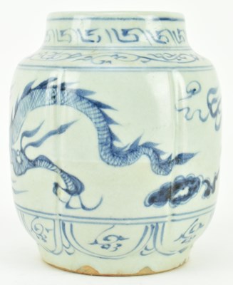 Lot 96 - YUAN BLUE AND WHITE CERAMIC DRAGON JAR 元 青花龙纹罐