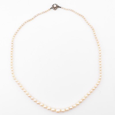 Lot 478 - CULTURED PEARL NECKLACE WITH SILVER & MARCASITE CLASP