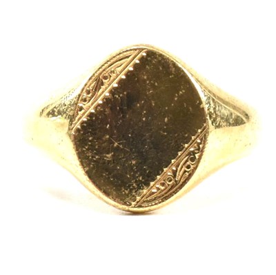 Lot 490 - HALLMARKED 18CT GOLD SIGNET RING