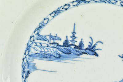 Lot 67 - COLLECTION OF FOUR QING DYNASTY PORCELAIN PIECES 清 粉彩青花陶瓷四件