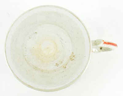 Lot 67 - COLLECTION OF FOUR QING DYNASTY PORCELAIN PIECES 清 粉彩青花陶瓷四件