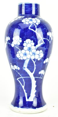 Lot 49 - COLLECTION OF THREE QING DYNASTY PRUNUS VASE AND JARS 清 冰梅瓶和罐三个