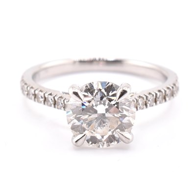 Lot 50 - PLATINUM & LABORATORY GROWN DIAMOND ENGAGEMENT RING