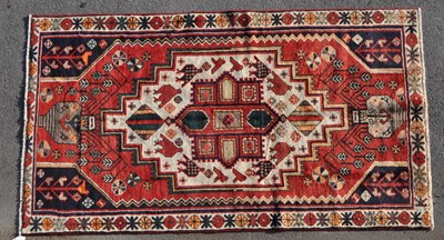 Lot 929 - VINTAGE 20TH CENTURY NORTH WEST FLOOR TAFRESH RUG CARPET