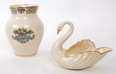 Lot 121 - LENOX - TWO VINTAGE PORCELAIN DECORATIVE ITEMS