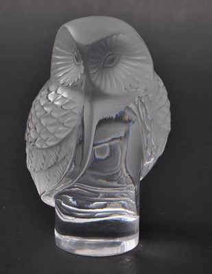Lot 123 - LALIQUE - VINTAGE CUT GLASS PAPERWEIGHT