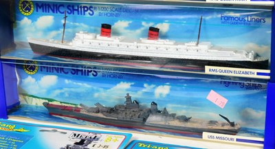 Lot 261 - TRIANG - COLLECTION OF TRIANG MINIC SHIPS