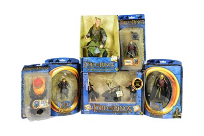 Lot 707 - LORD OF THE RINGS - X6 RETURN OF THE KING FIGURINES